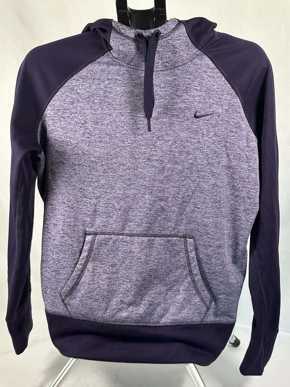 Nike Women's Therma-Fit Two-Tone Heathered Purple Pullover Hoodie